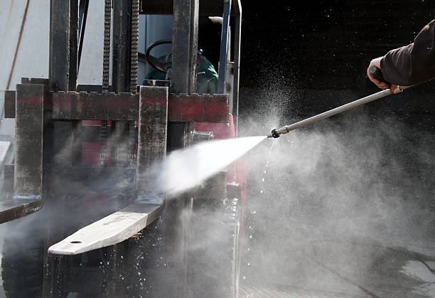 Best Commercial Pressure Washing in Makaha, HI
